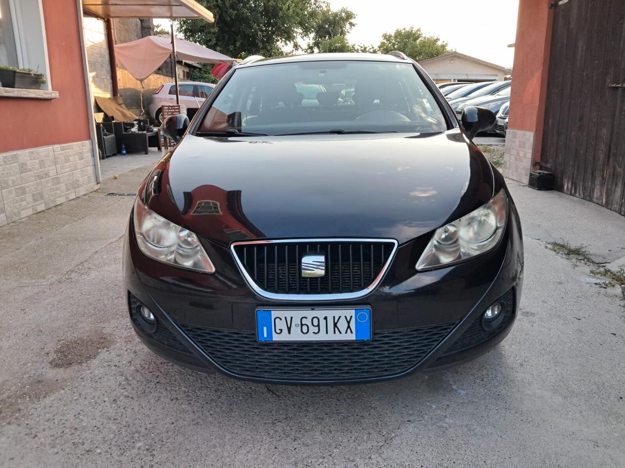 Seat Ibiza 1.4 5 porte Style gpl valido neopatentati