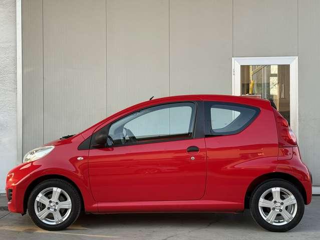 Peugeot 107 107 ADATTA NEOPATENTATI