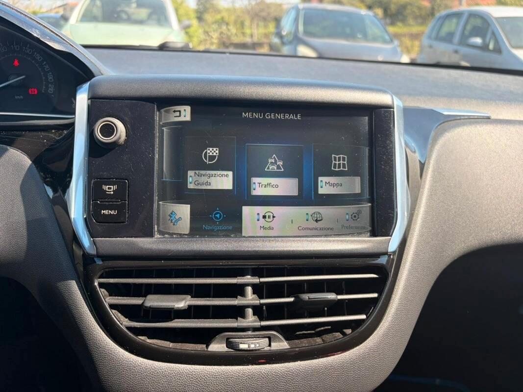 Peugeot 208 1.6 e-hdi 8v Allure s&s 5p