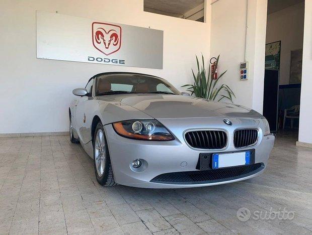 BMW Z4 2.5i (E85) - 2004