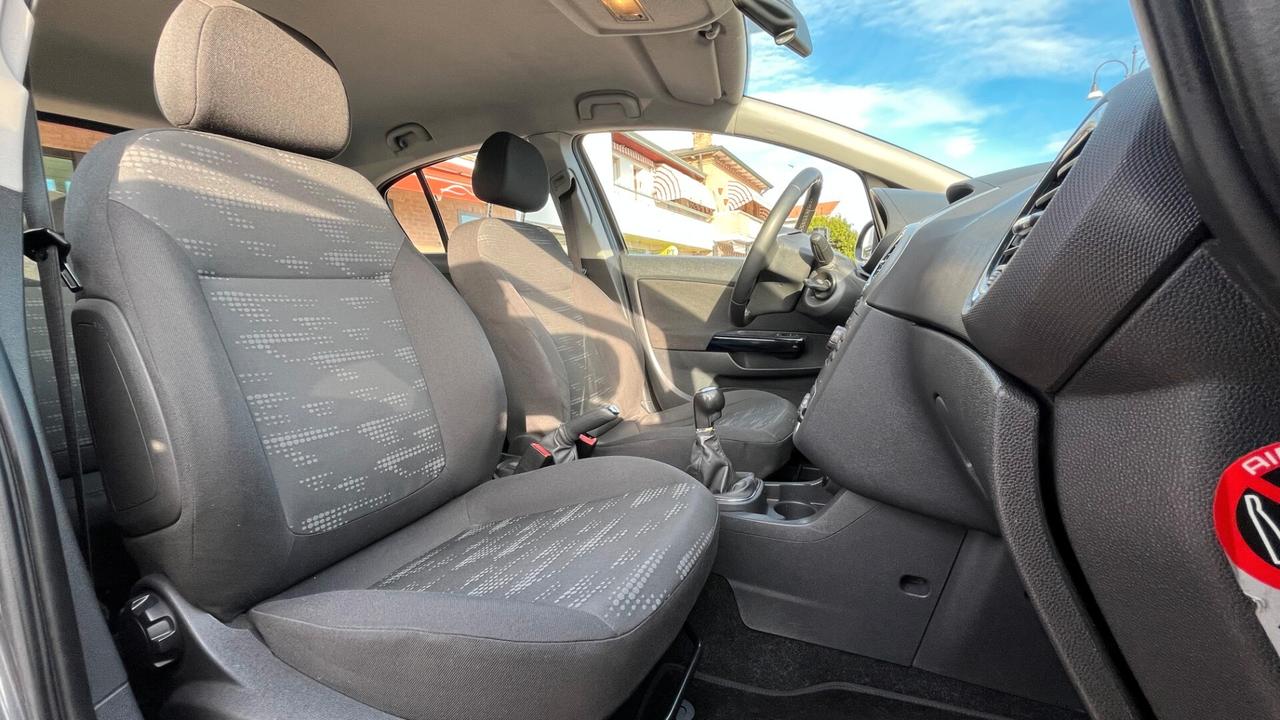 OPEL CORSA 1.2 5 porte Club