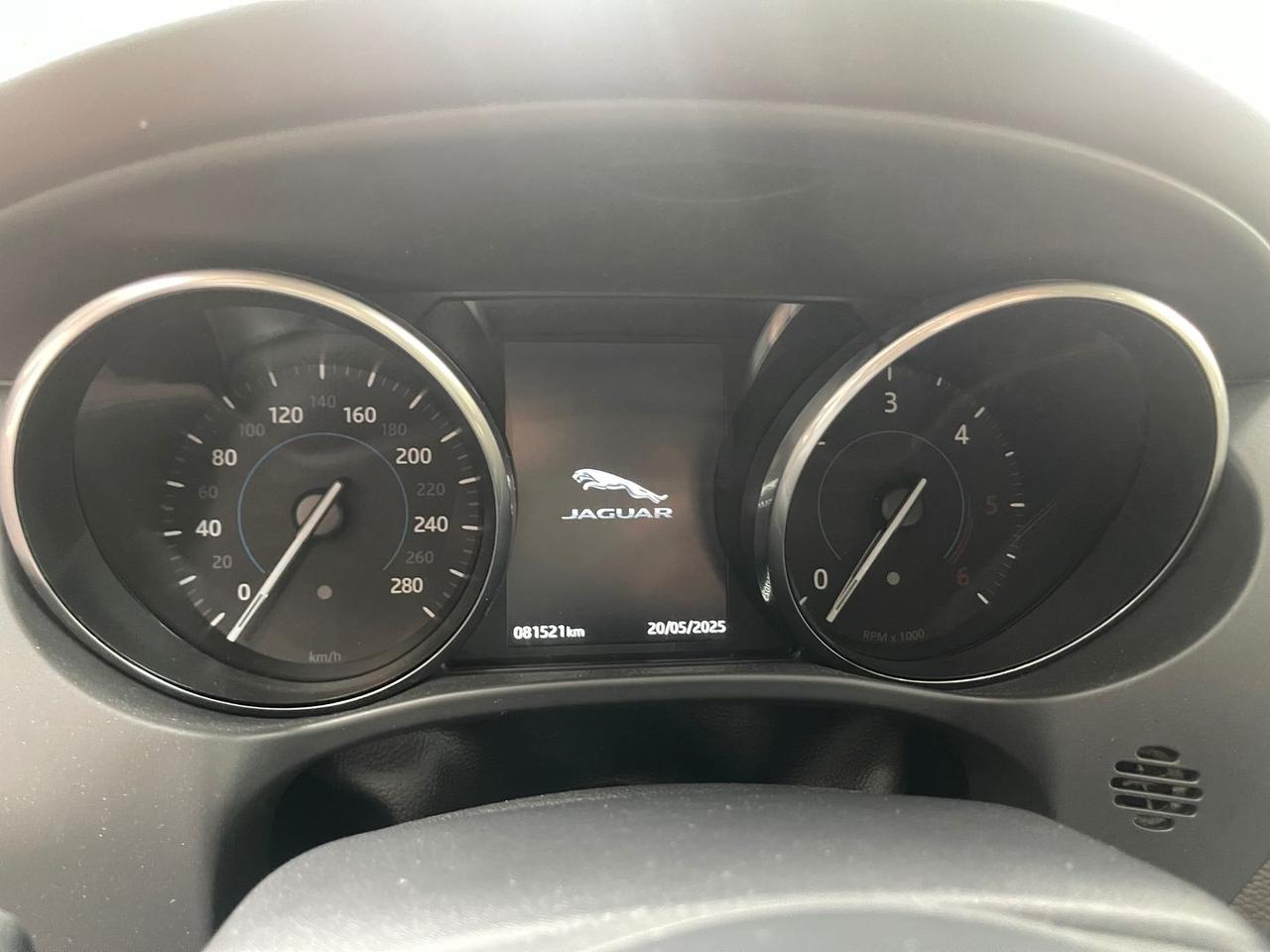 Jaguar F-Pace Prestige 2.0 Turbo