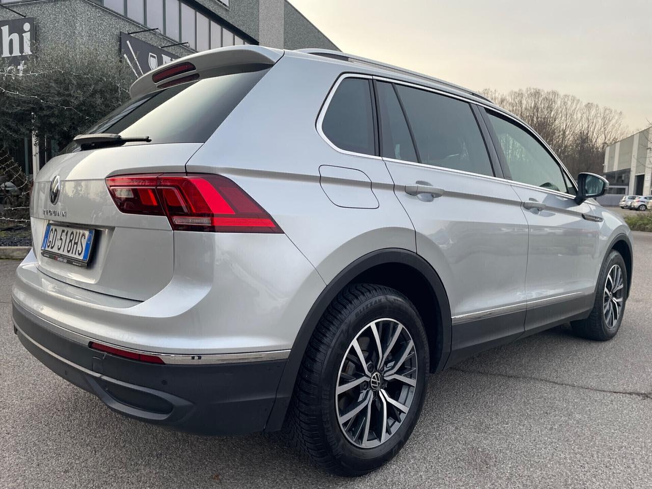 Volkswagen Tiguan 1.5 TSI 150 CV*Automatik*Virtual cockpit*Solo 56000km