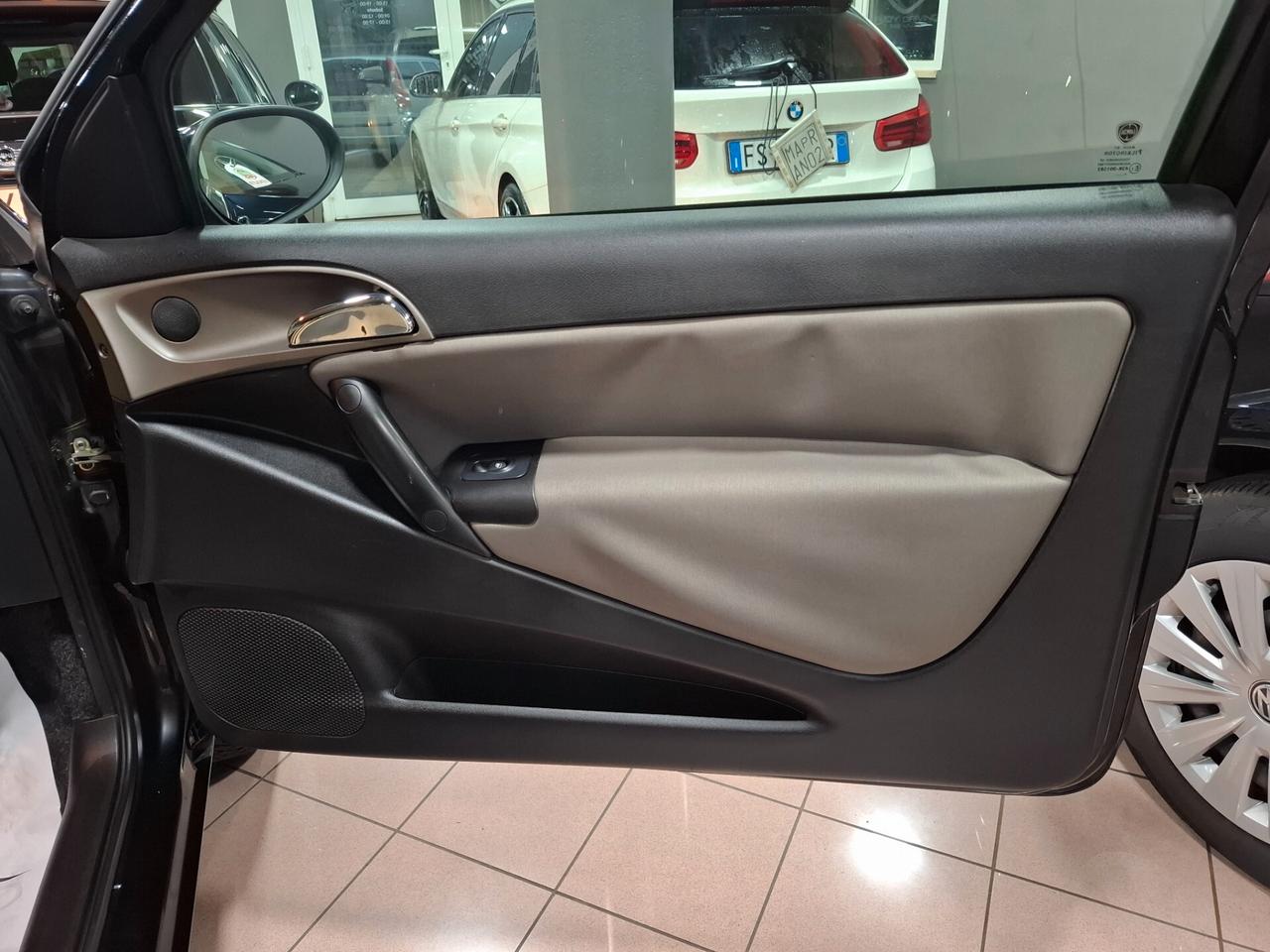 Lancia Ypsilon 1.2 benzina Neopatentati