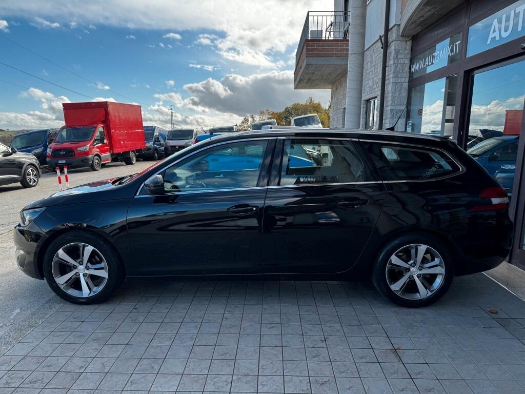 Peugeot 308 BlueHDi 120 S&S SW Allure