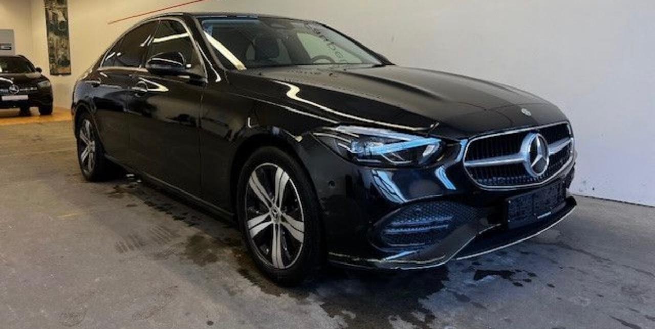 Mercedes-benz C 220d AMG Berlina Tetto C. Aut