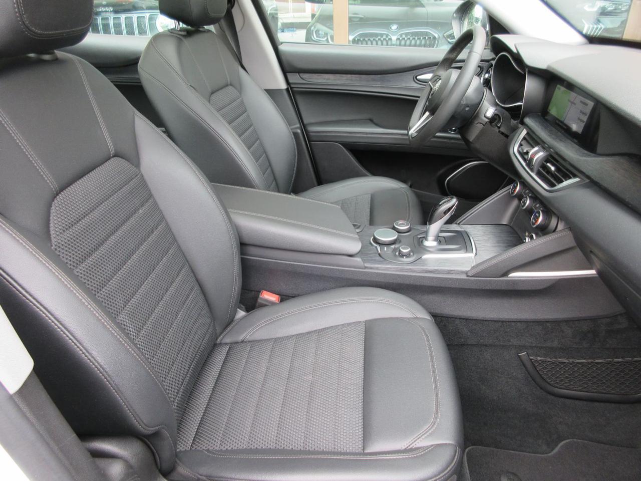 ALFA ROMEO Stelvio 2.2 Turbodiesel 190 CV AT8 RWD Executive