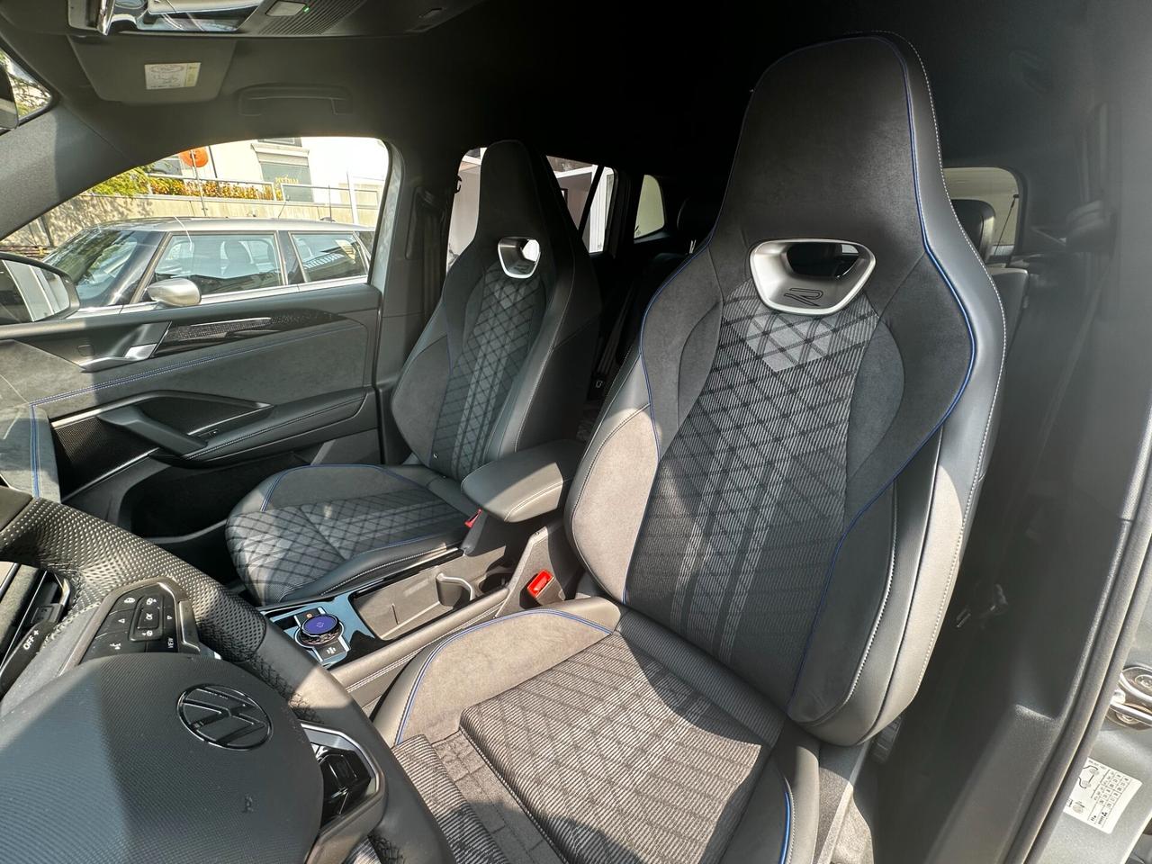 Volkswagen Tiguan III 1.5 tsi ehybrid R-Line Plus 204cv dsg / 4 ANNI DI GARANZIA