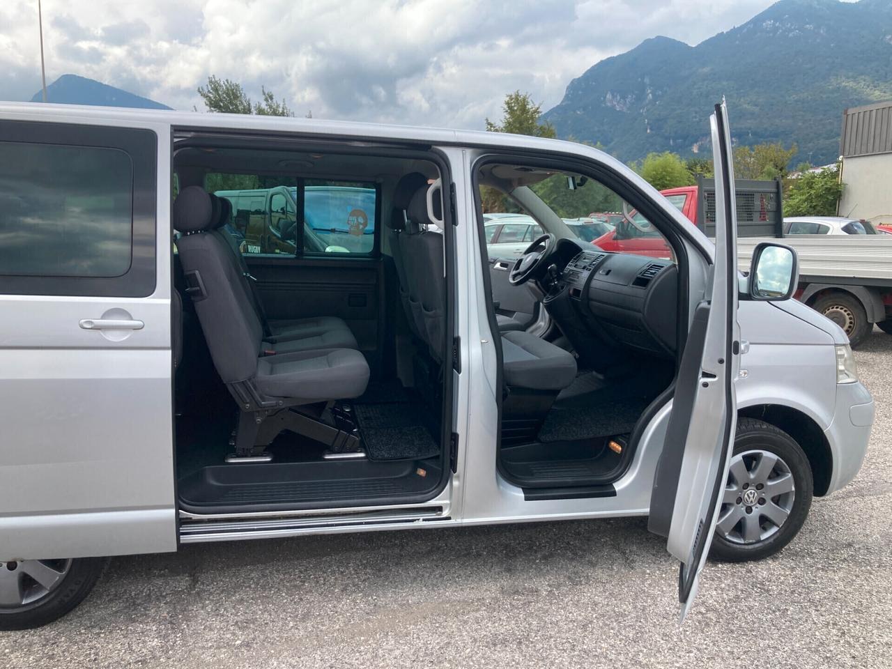 Volkswagen Multivan 2.5 TDI/130CV 4motion Highline