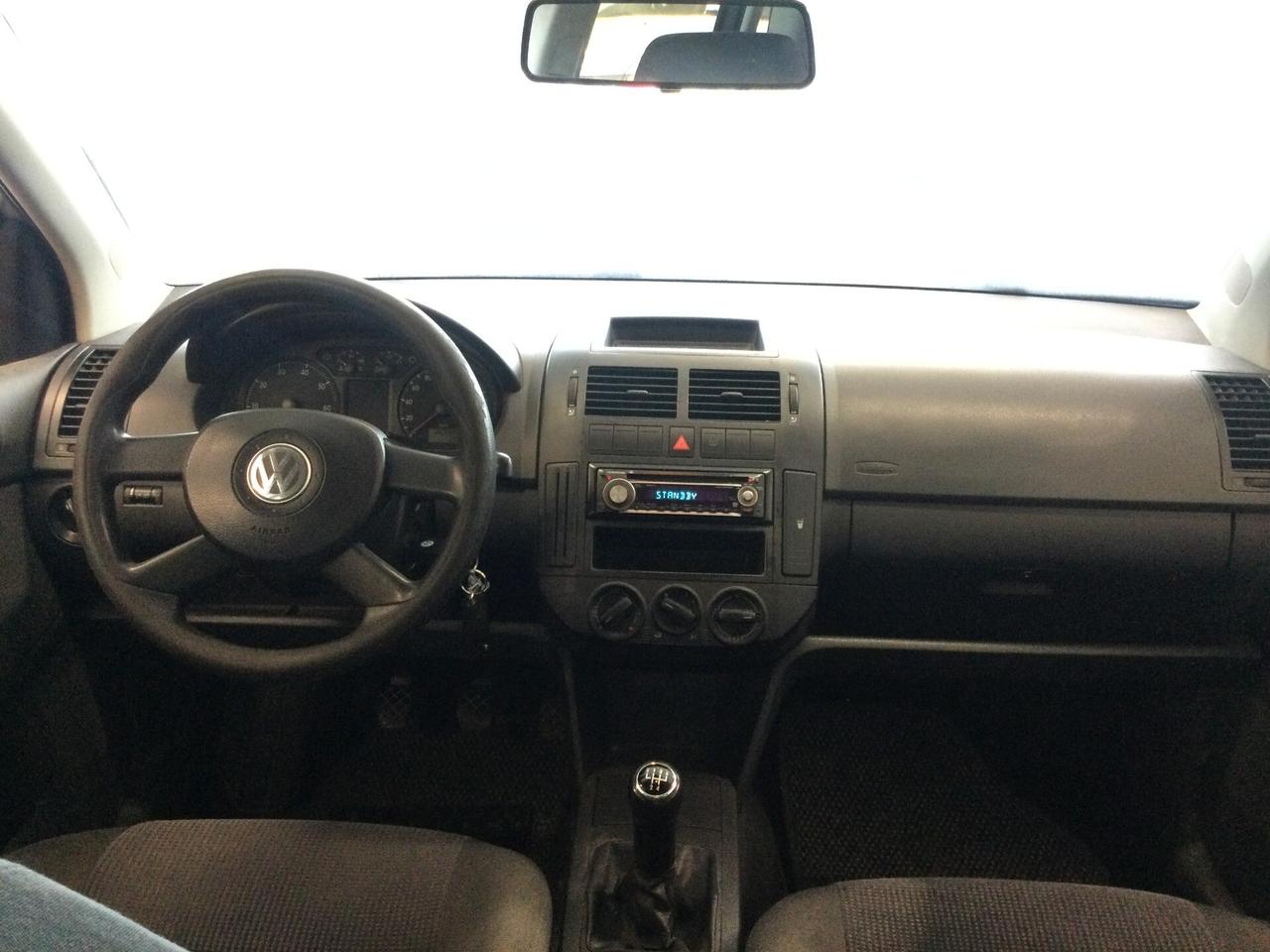 Volkswagen Polo 1.2/64CV 12V 5p. Trendline