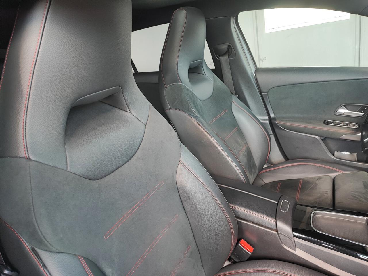 Mercedes-benz A 200 d Automatic AMG Line Premium Plus FULL+++