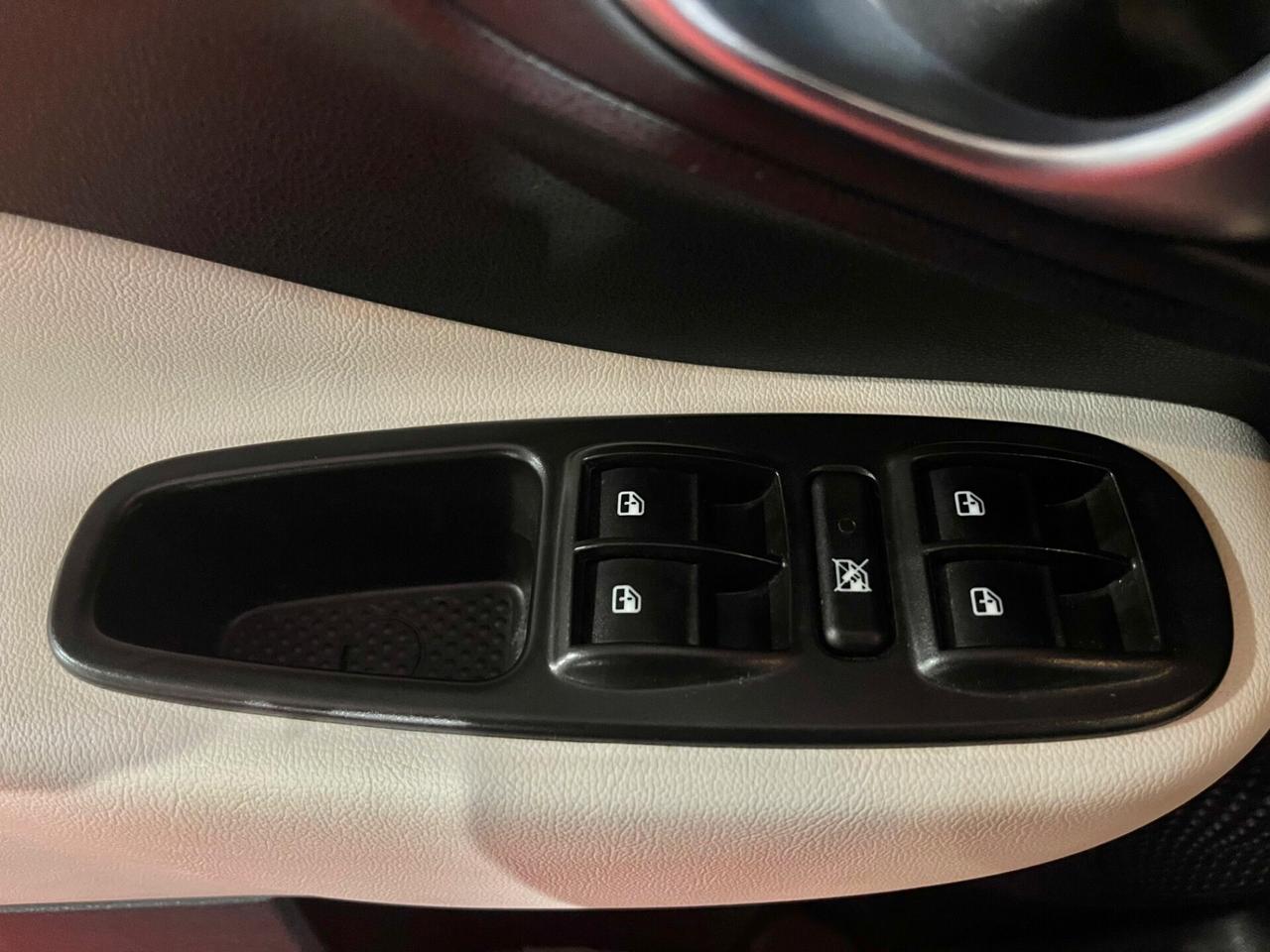 FIAT 500 LOUNGE 1.3 MJT 84CV NAVI CAMBIO AUTOMATICO TETTO PANORAMICO CERCHI DA 17 OK NEOPATENTATI