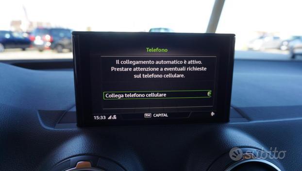 AUDI Q2 30 TDI S tronic Business