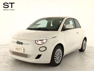 FIAT 500e - 500e Berlina 23,65 kWh Action