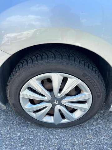 Citroen C3 C3 1.2 puretech Exclusive 82cv E6