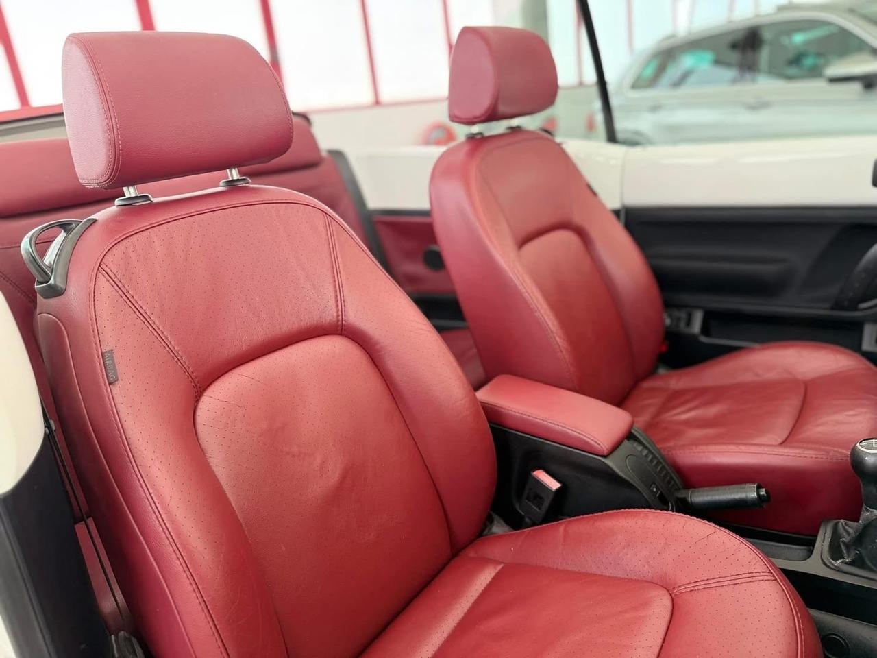 Volkswagen New Beetle Redlimited 1.9 TDI 105cv Cabrio 2010