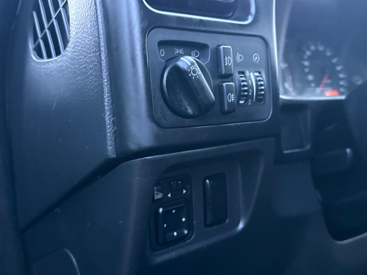 Opel Frontera 2.2 16V DTI Edition 2000