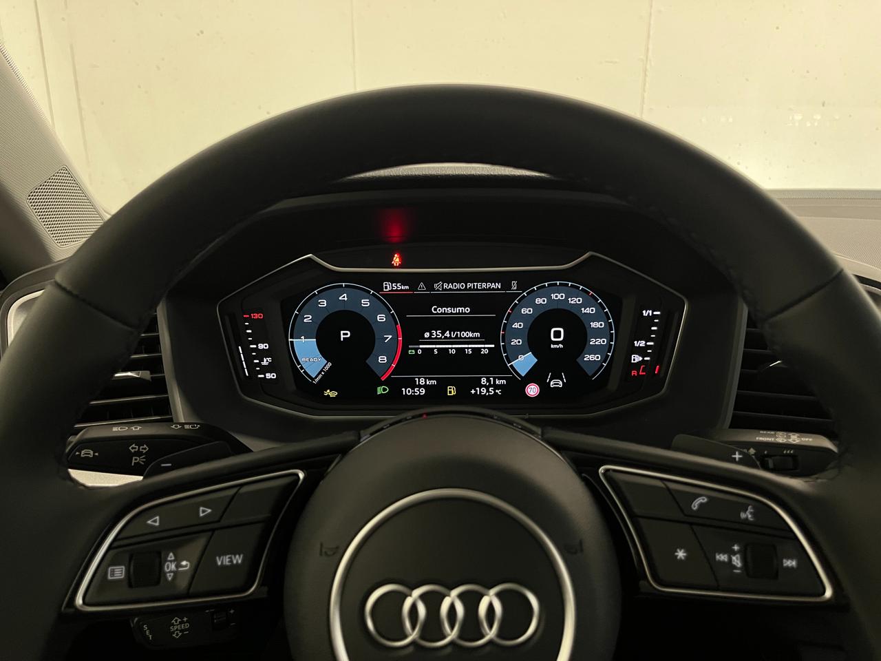 AUDI A1 SPORTBACK 30 TFSI S-TRONIC S-LINE EDITION