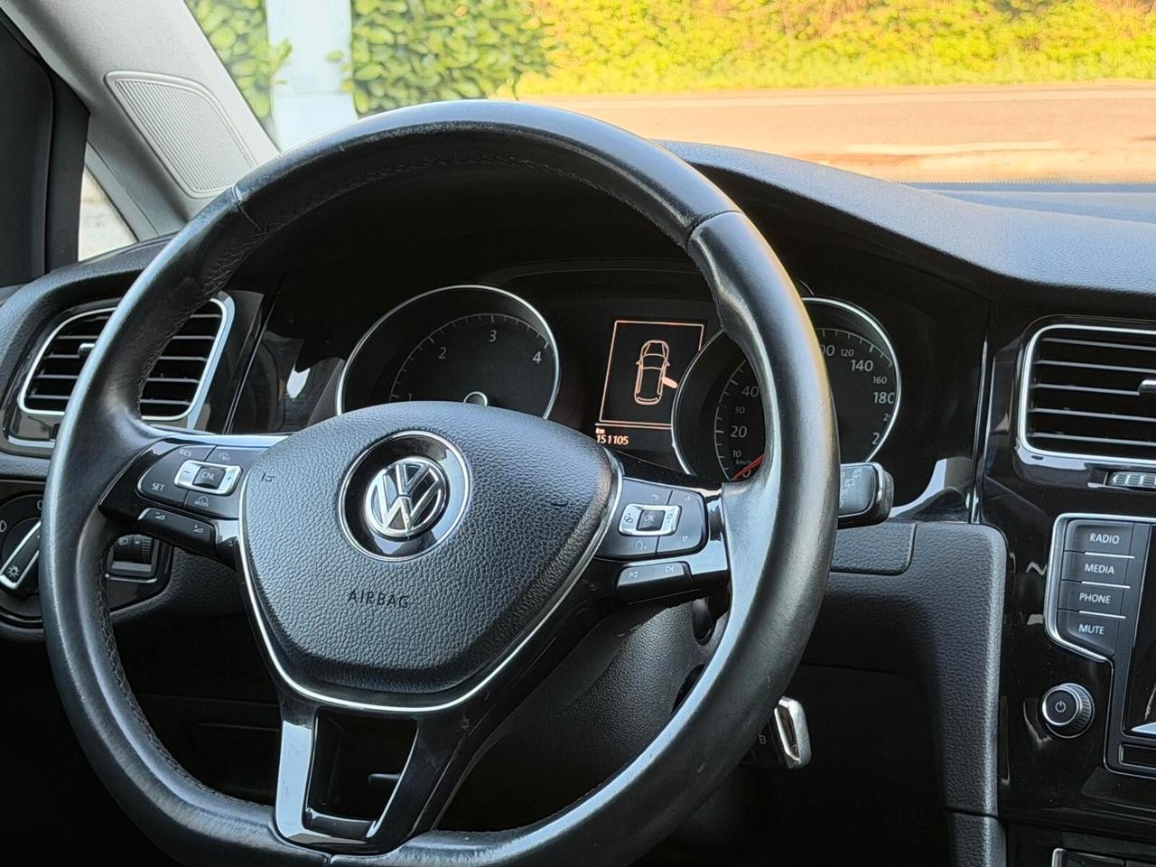 Volkswagen Golf 2.0 150CV TDI DSG 5p. Highline BMT