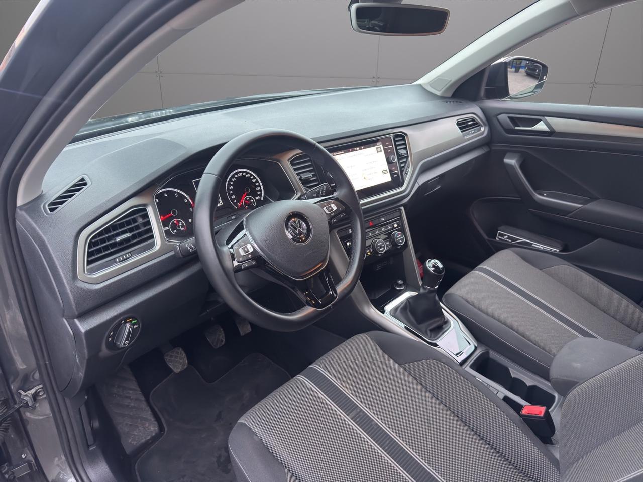Volkswagen - T-Roc 1.0 tsi Style 110cv