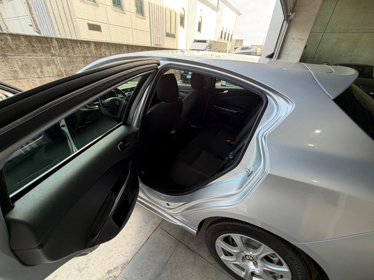 Alfa Romeo Giulietta 1.6 JTDm-2 105 CV Exclusive