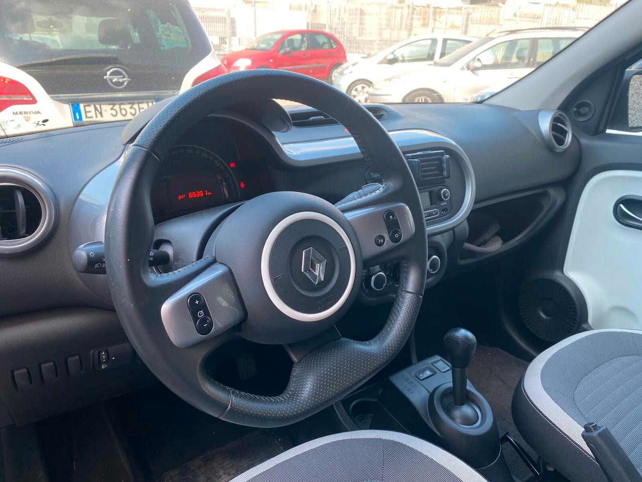 Renault Twingo 1.0cc Automatica - Limited