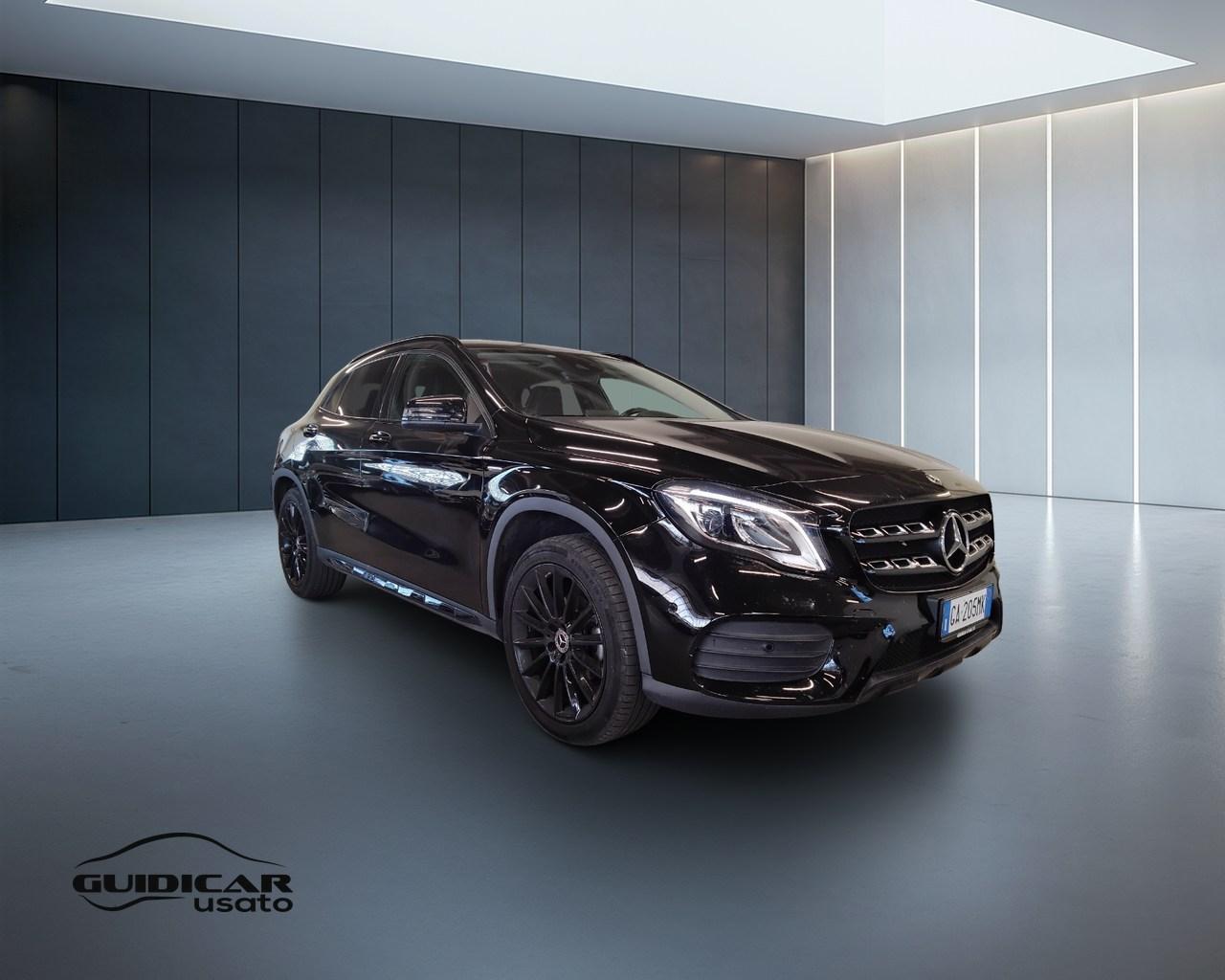 Mercedes-Benz GLA-X156 2017 - GLA 200 d Night Edition auto