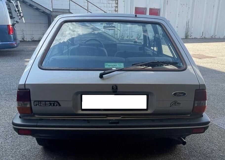 FORD FIESTA 1.1 49Cv. GHIA AUTOMATICA