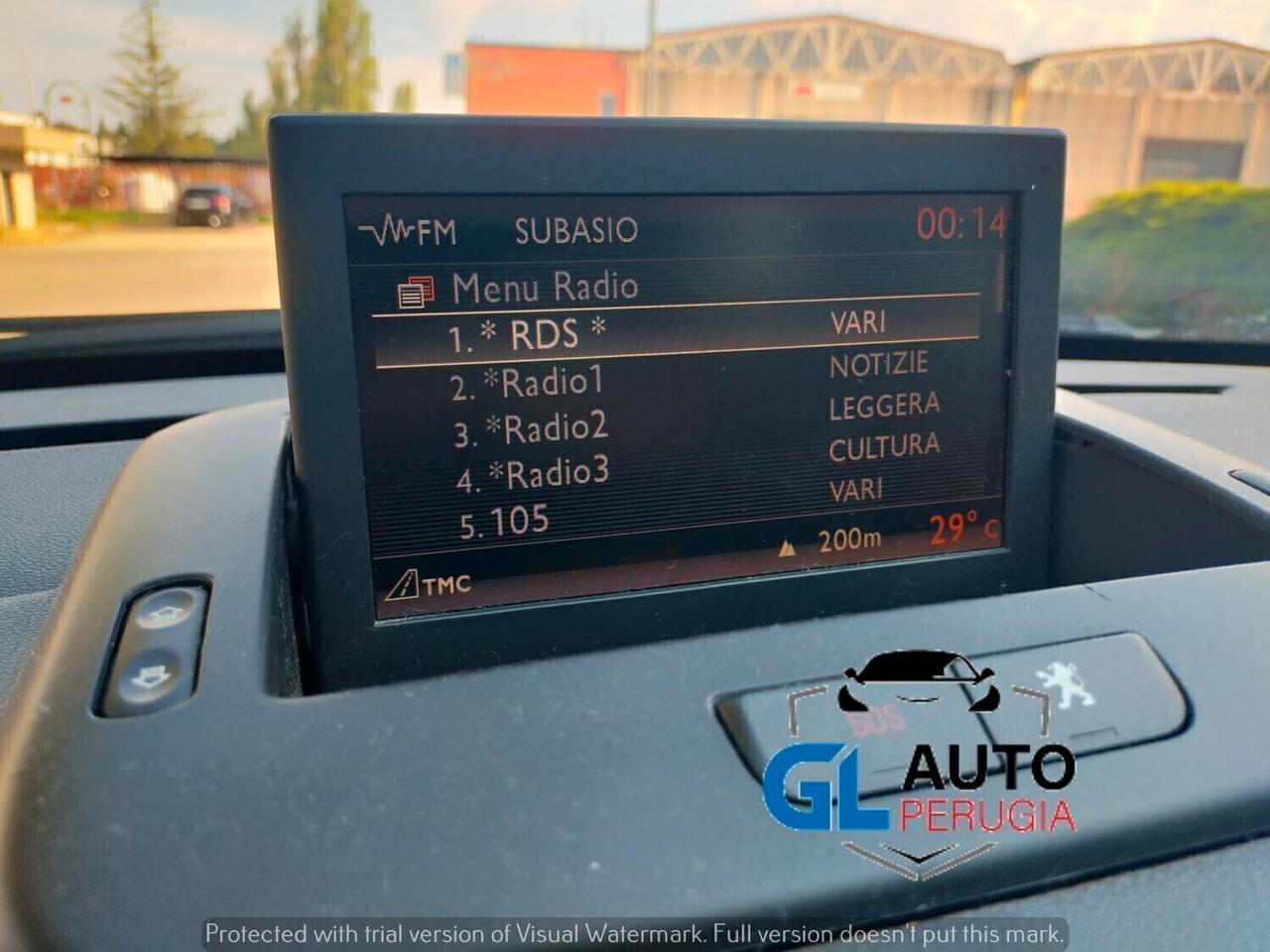 PEUGEOT 3008 1.6 HDI automatica con Grip Control Full opt