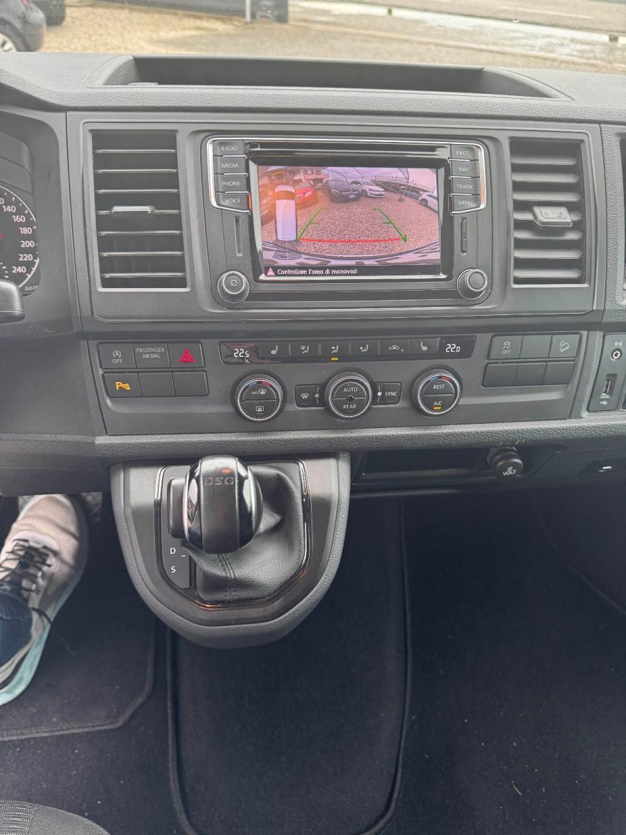 VOLKSWAGEN T6 Caravelle 2.0 TDI 204CV DSG 4Motion Highline LANG