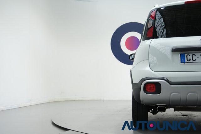 FIAT Panda Cross 0.9 TWINAIR TURBO S&S 4x4 NEOPATENTATI