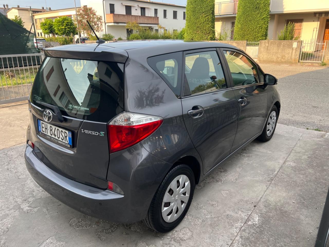 Toyota Verso-S 1.4 Diesel Euro 5 Bassi Consumi Neopatentati