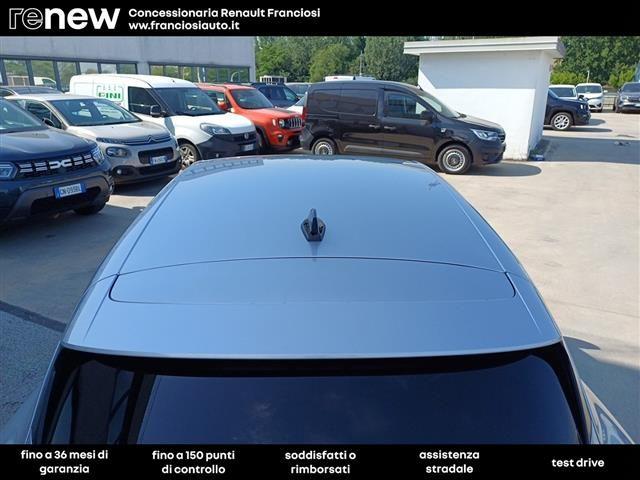 RENAULT Clio 5 E-TECH Hybrid 145 TECHNO