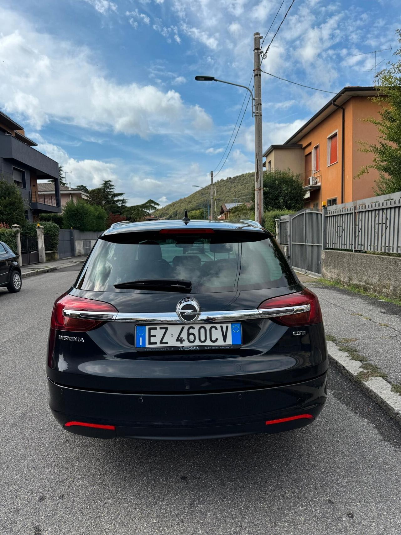 Opel Insignia 2.0 CDTI Sports Tourer INTERNI PELLE
