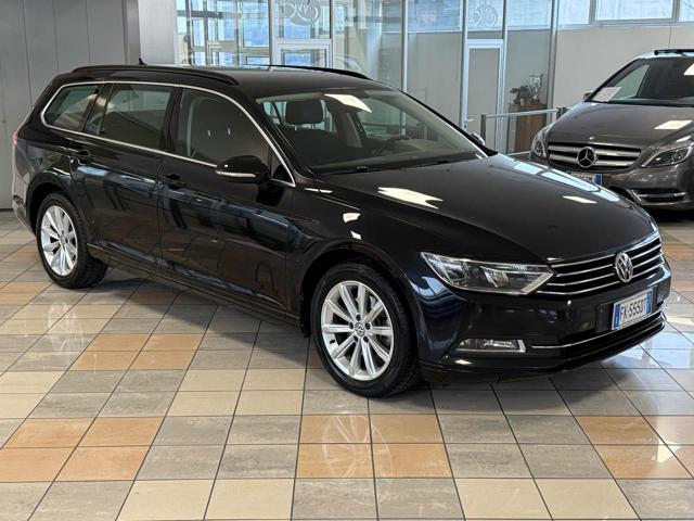 VOLKSWAGEN Passat Variant 2.0 TDI DSG Business BlueMotion Tech