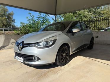 RENAULT Clio 1.2 75CV 5 porte Wave EURO 5 OK NEOPATENTATI