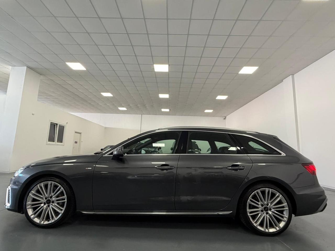 Audi A4 Avant 45 TDI quattro tiptronic S line edition MY21
