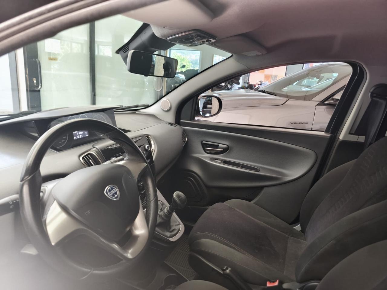 Lancia Ypsilon 0.9 TwinAir 85 CV 5 porte S&S DFN Gold 51000KM!!!