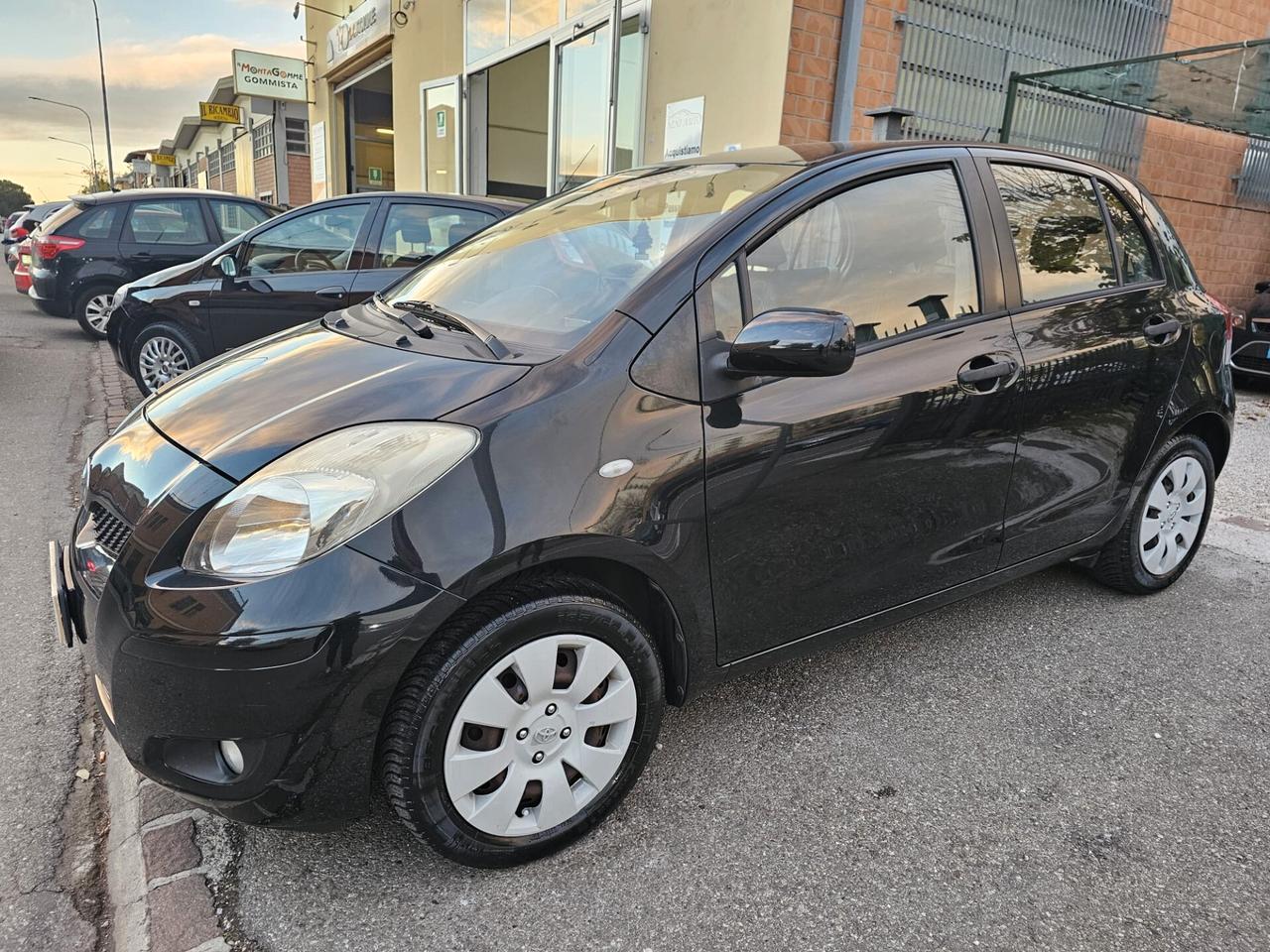 Toyota Yaris 1.0 69cv Now 5PT *Ok Neopatentati*Unipro*