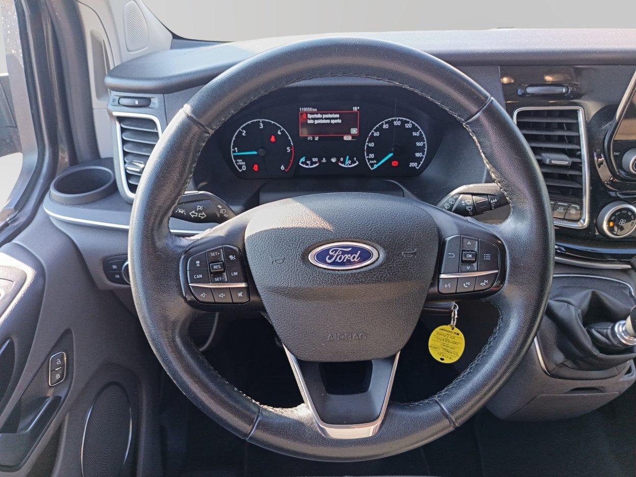 FORD Tourneo Custom 1ª s - Tourneo Custom 320 2.0 EcoBlue 130CV MHEV PC Titanium