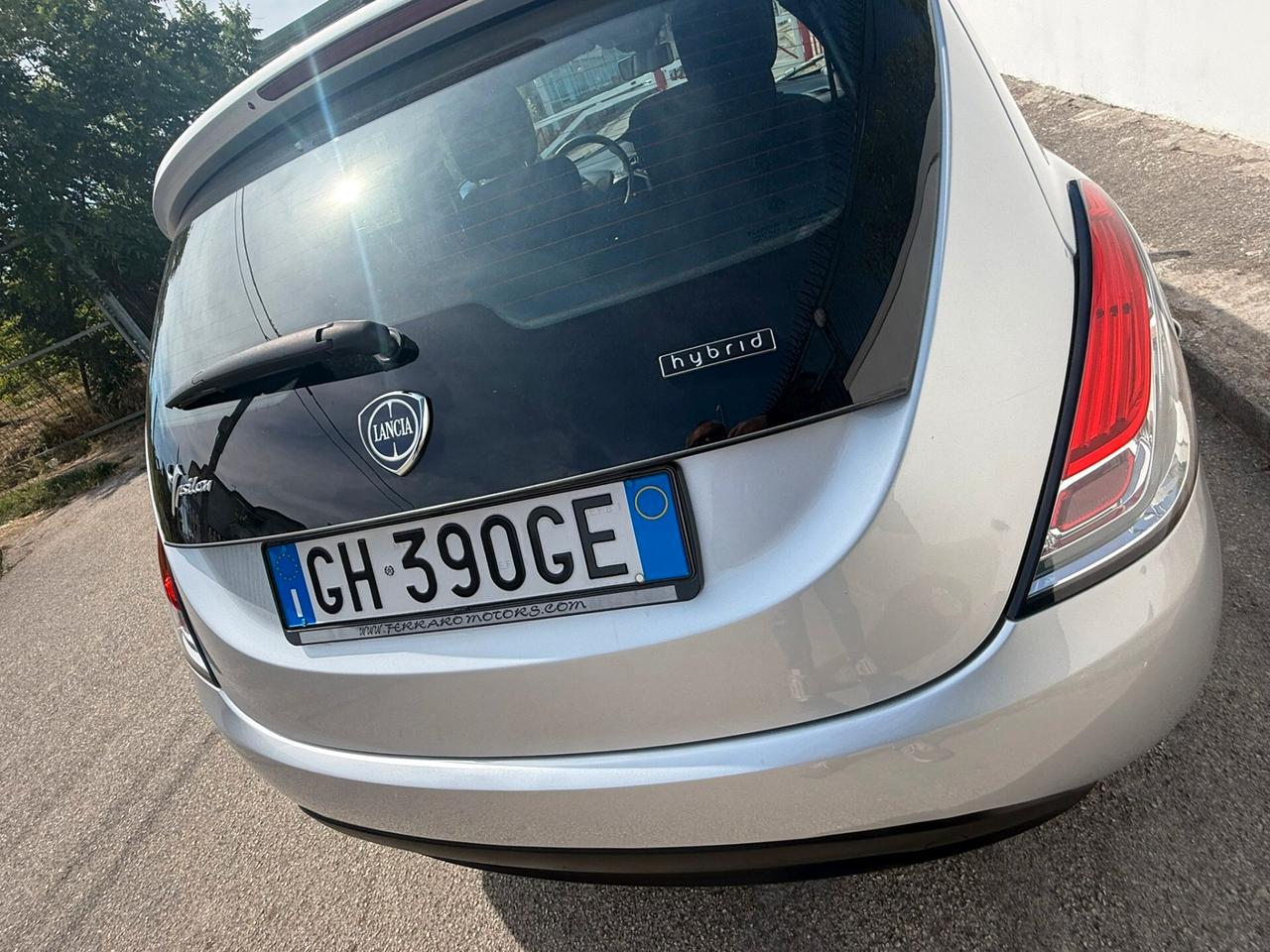 Lancia Ypsilon 1.0 FireFly 5 porte S&S Hybrid Ecochic Gold
