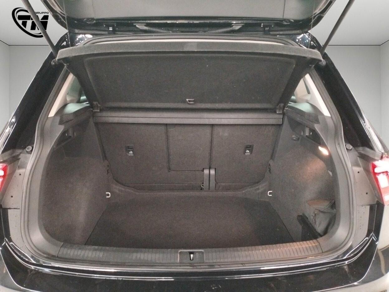 Volkswagen Tiguan 1.6 tdi Sport R-line 115cv