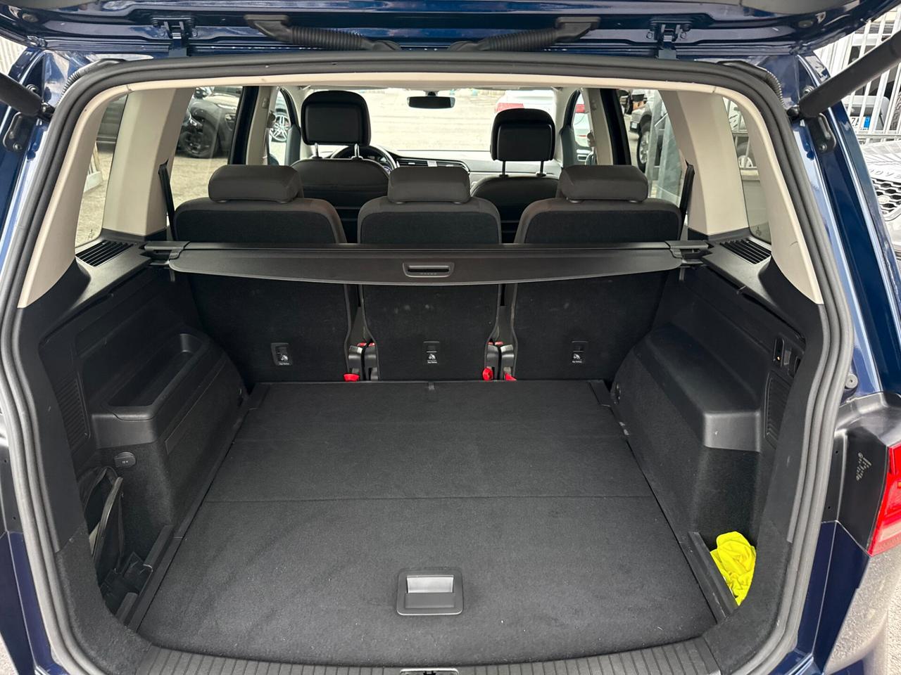 Volkswagen Touran 2.0 tdi Highline dsg