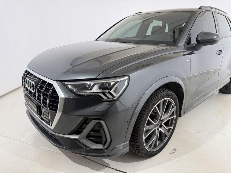 Audi Q3 2.0 35 TDI S Line Edition S Tronic