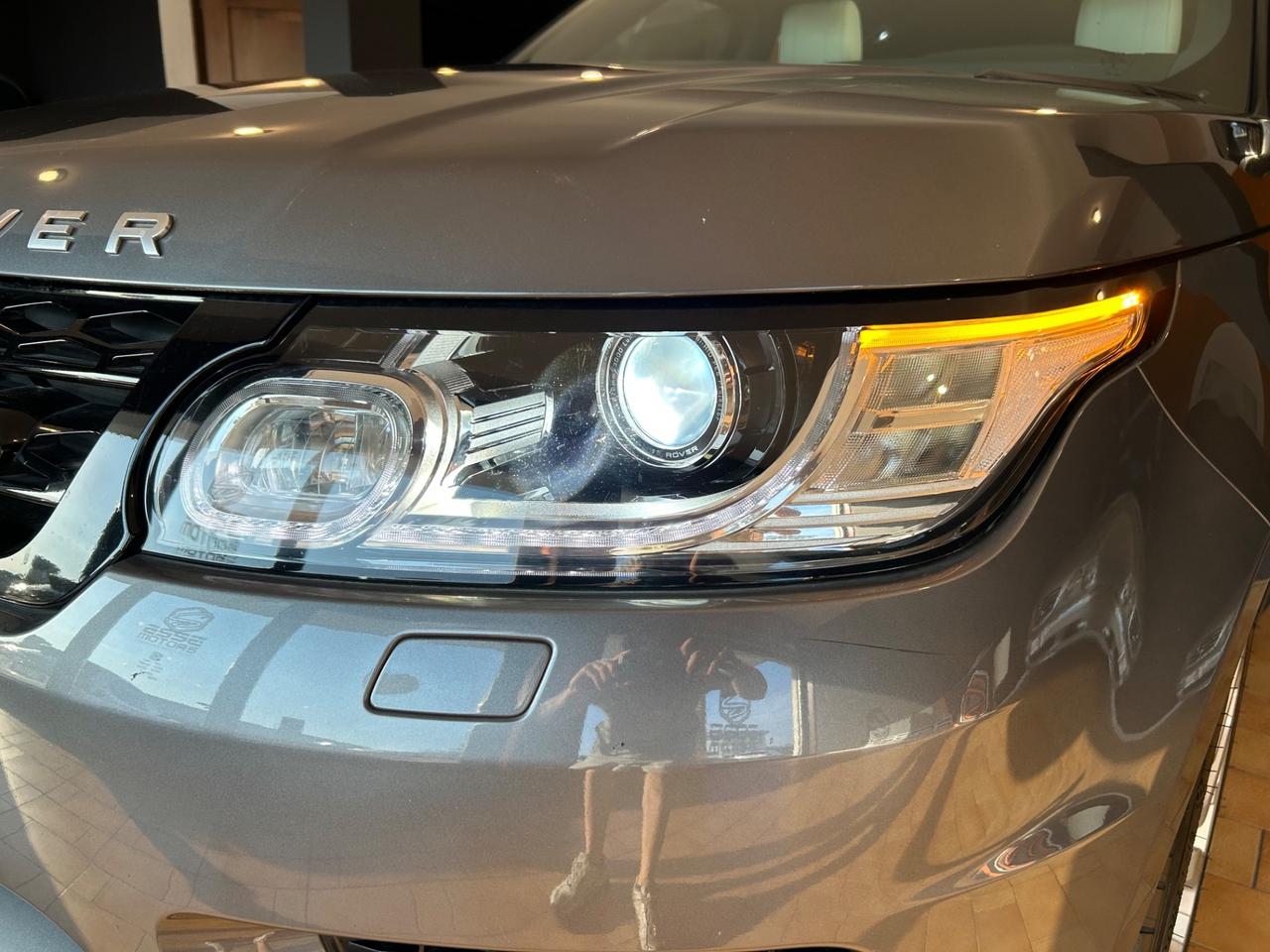 Land Rover Range Sport - 2015 3.0 TDV6 HSE 249 CV 95.000 KM
