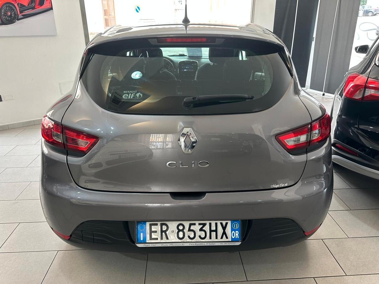 Renault Clio Sporter 1.2 75CV Live
