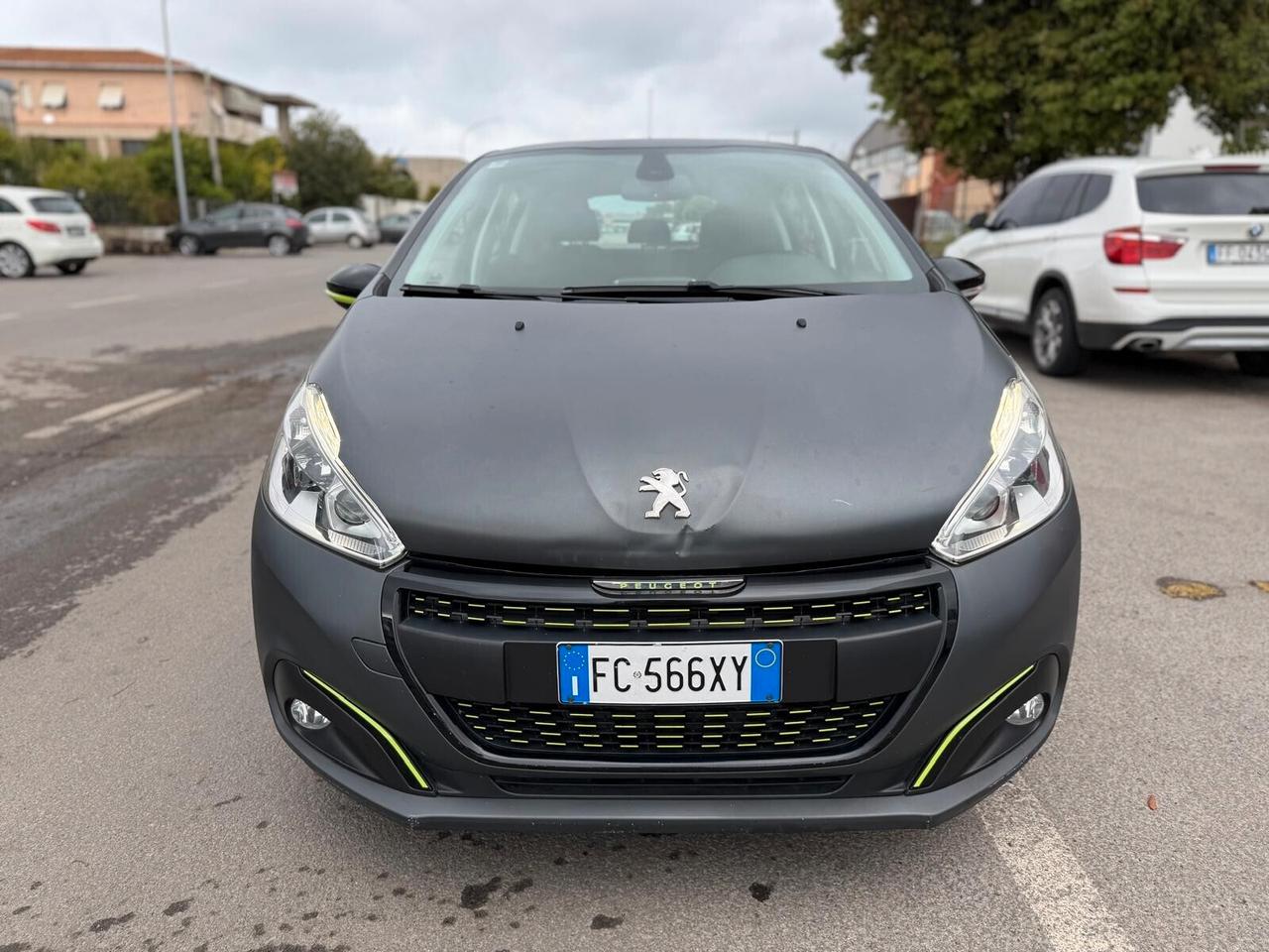 Peugeot 208 PURETECH 5P ALLURE