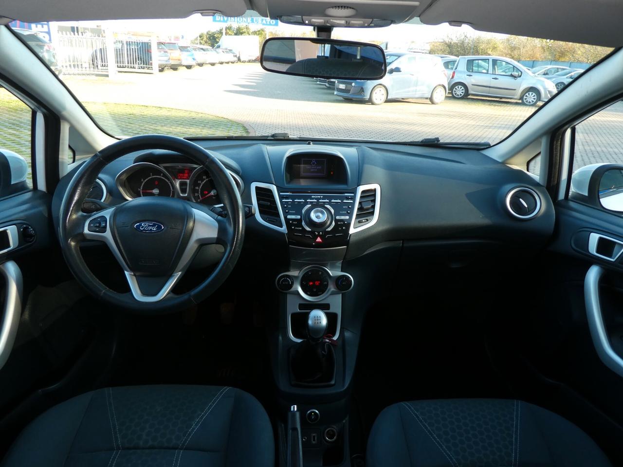 Ford Fiesta 1.4 5p. Bz.- GPL Titanium OK NEOPATENTATI