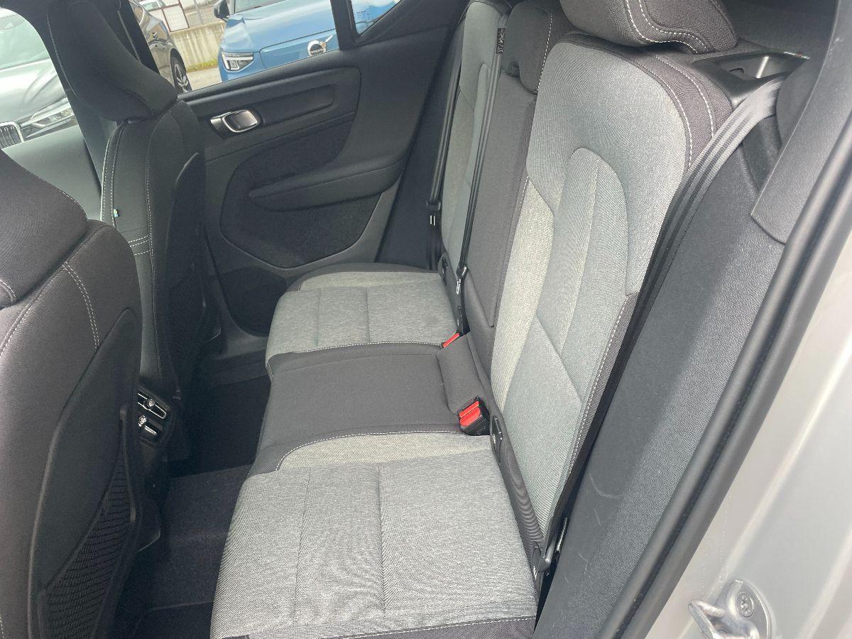 VOLVO - XC40 - B3 automatico Core