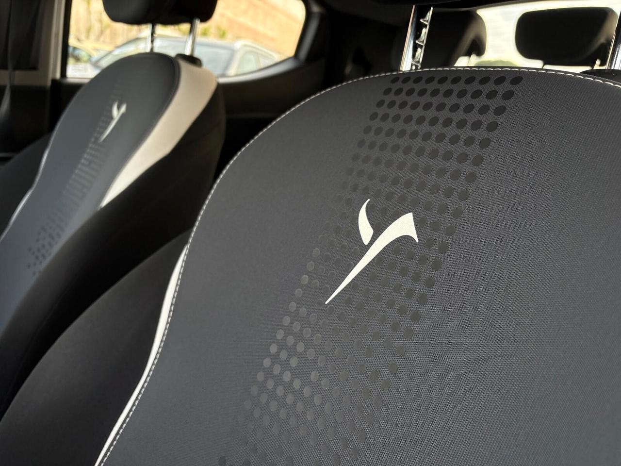 Lancia Ypsilon 1.2 69cv Elefantino Bianco